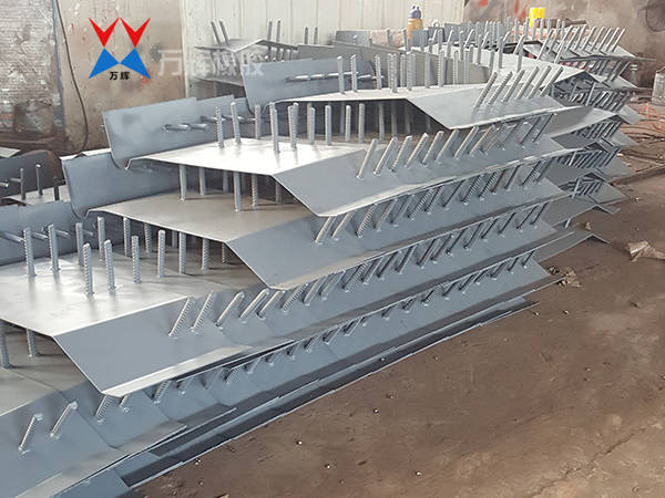 伸缩缝盖遮板1 (2)