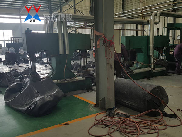 封堵气囊生产车间1