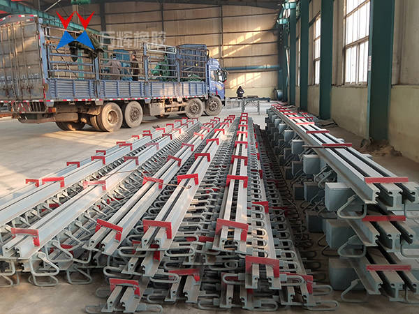 GQF-MZL160型桥梁伸缩缝