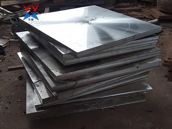 梁底楔形调平钢板2