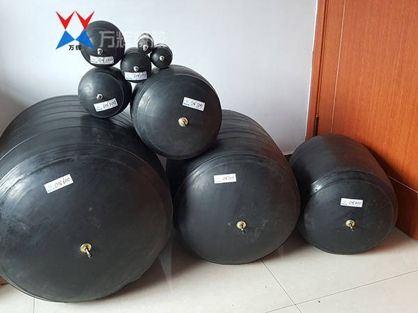 一次成型管道封堵气囊