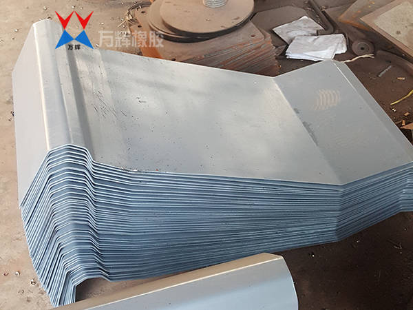 伸缩缝盖遮板1 (1)