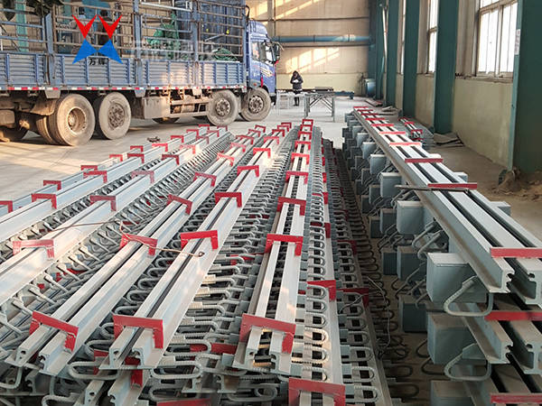 EF-80桥梁伸缩缝